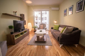 3 BDR for 6 CENTER CLOSE TO NATIONAL MUSEUM